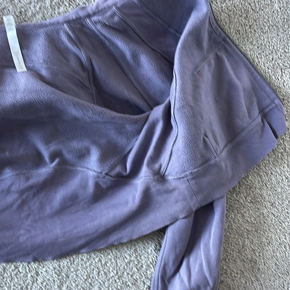 SOLD Lululemon Scuba front pocket full zip Hoodie / size M/L - Picture 8 of 8